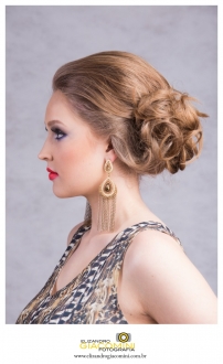 Divas Studio Hair -